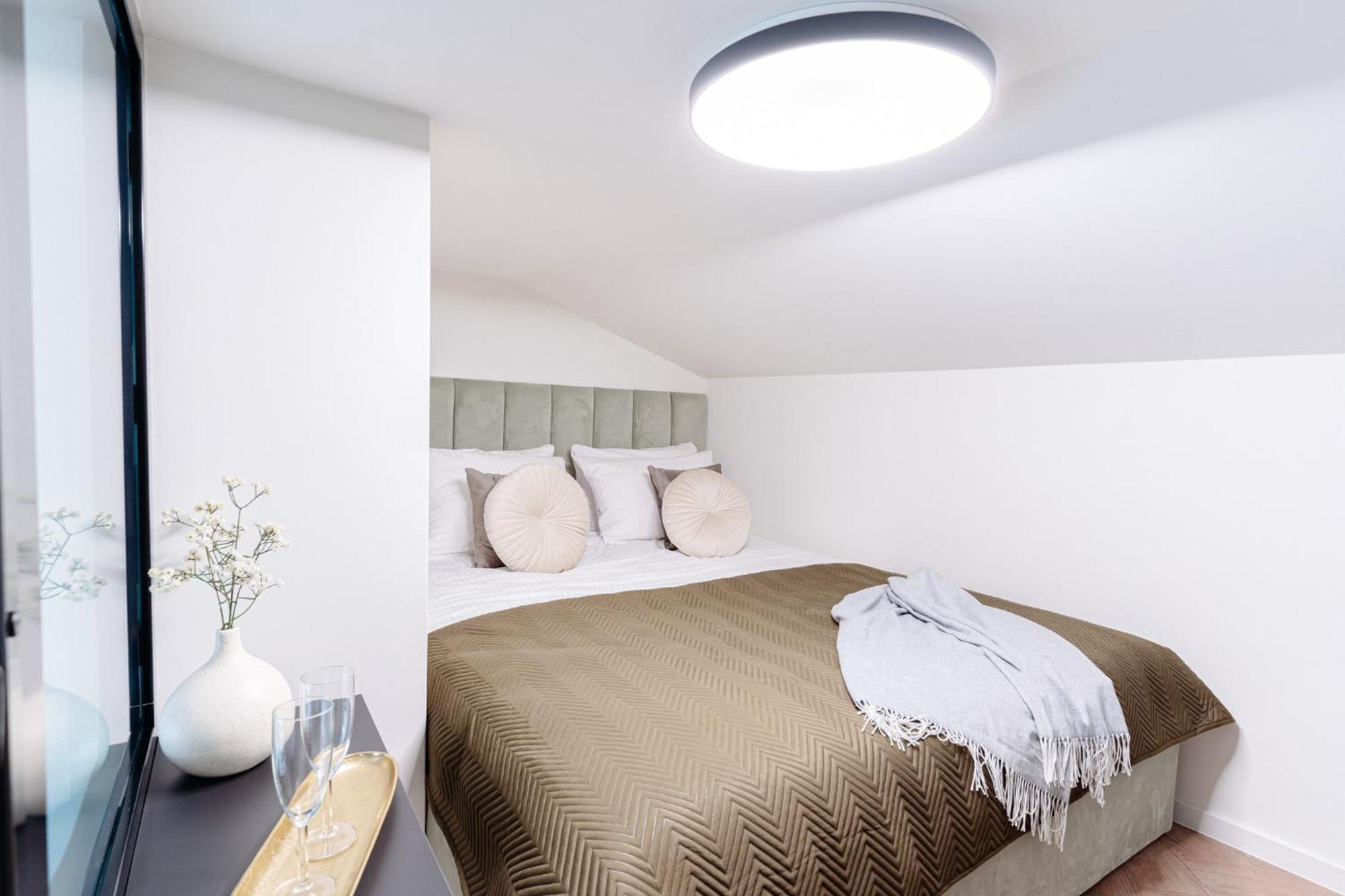 Miodova20 - Loftaffair Appartement Krakau Buitenkant foto